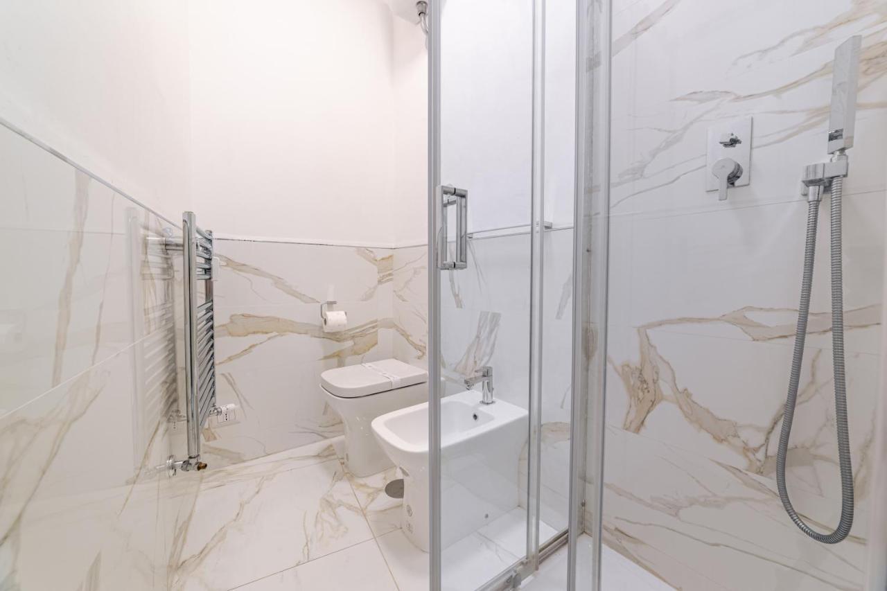 Saint Peter House Station Apartment โรม ภายนอก รูปภาพ