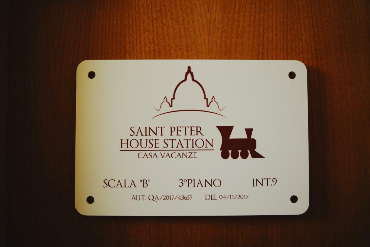 Saint Peter House Station Apartment โรม ภายนอก รูปภาพ